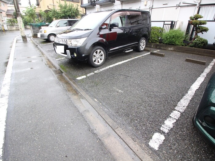 駐車場 野川ビレッジ・Ｂ