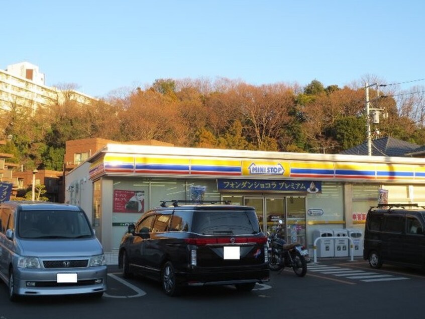 ミニストップ　港北日吉本町店(コンビニ)まで277m Ａｎｎｅｘ日吉の杜