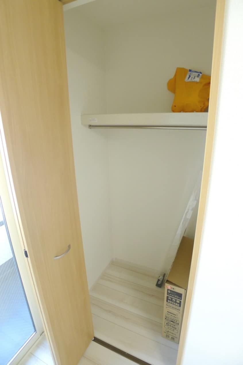 収納 カサ　デ　エルマノス