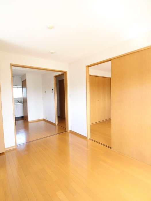 居室 緑センタ－ビル