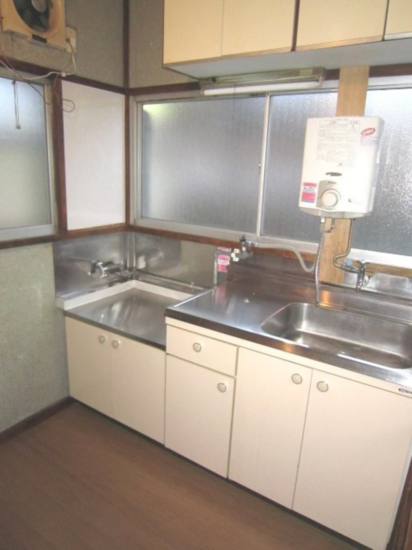 キッチン 山岸アパ－ト