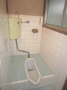 トイレ 山岸アパ－ト