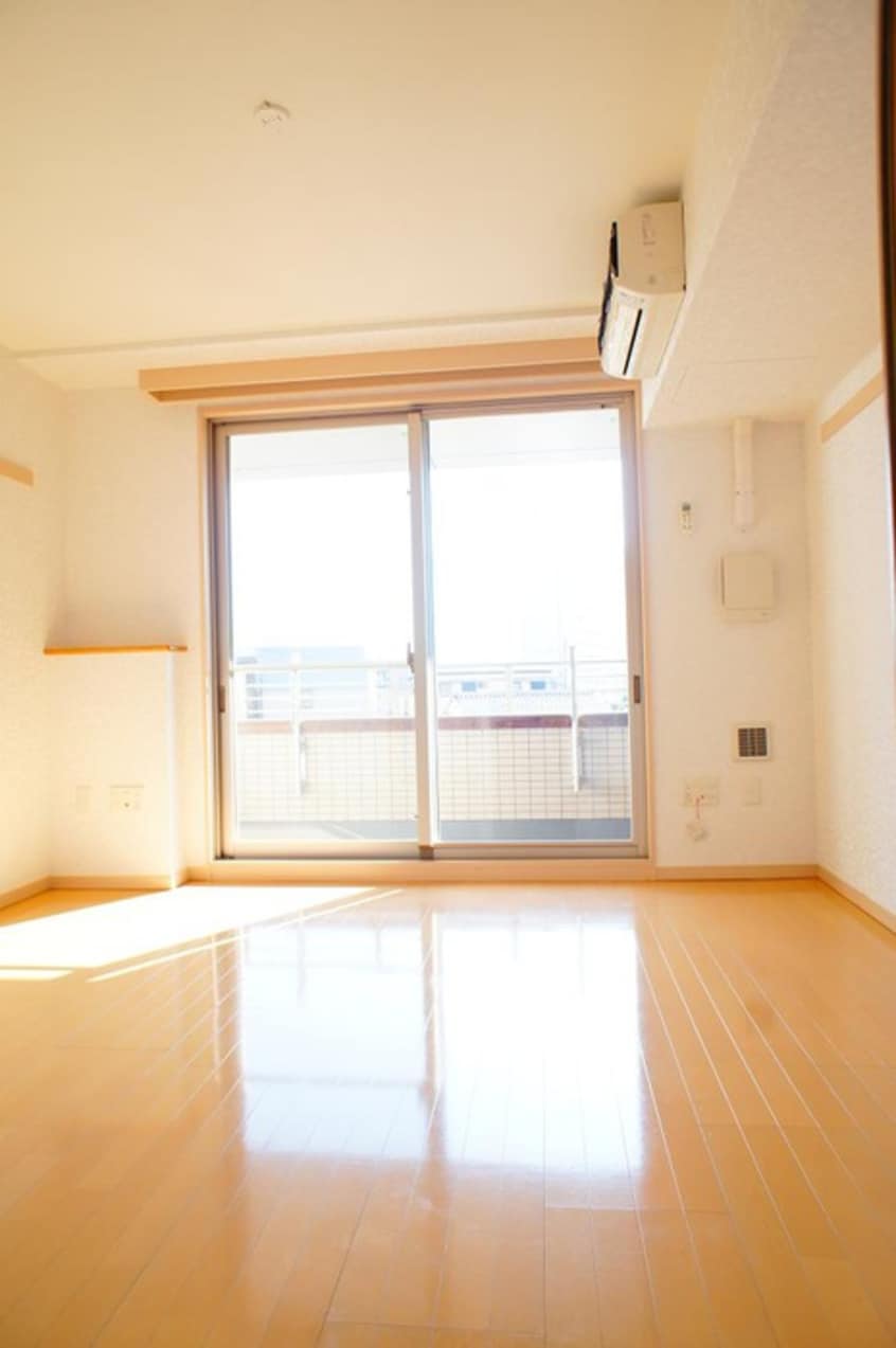 居室 ロイヤルパ－ク多摩川２番館