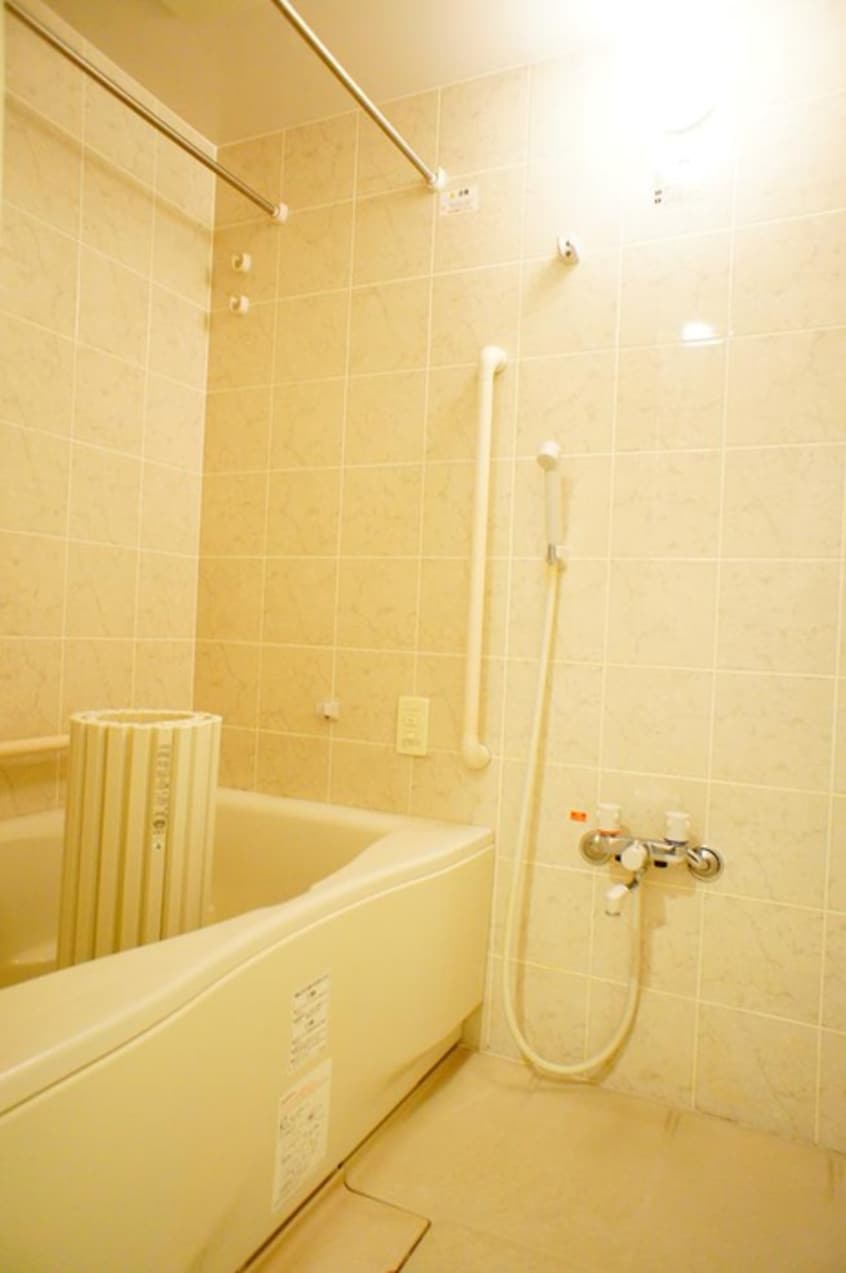 バス／シャワールーム等 ロイヤルパ－ク多摩川２番館