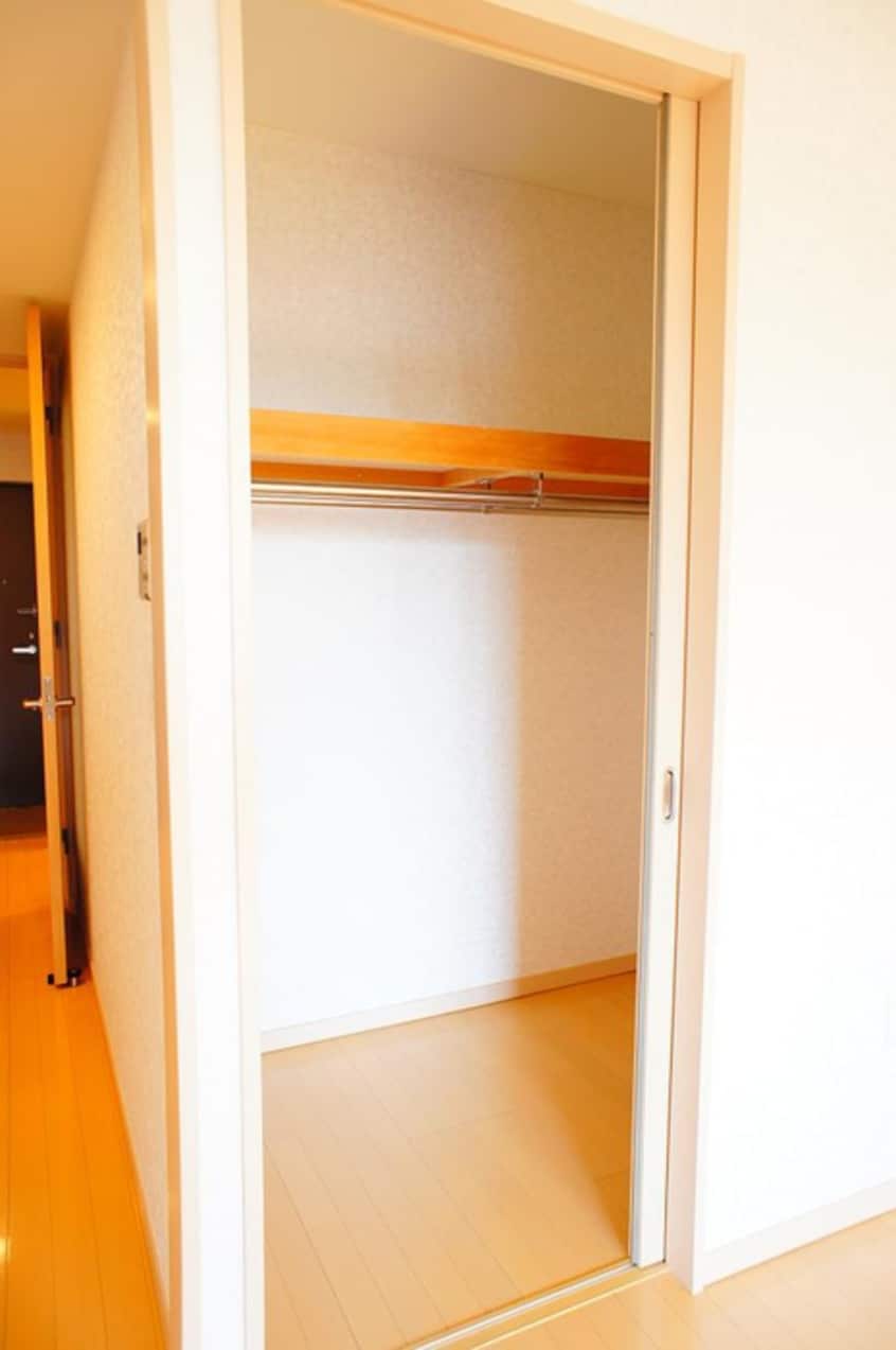 収納 ロイヤルパ－ク多摩川２番館