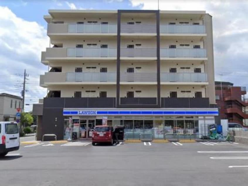 ローソン(コンビニ)まで111m グラン・ソレイユ