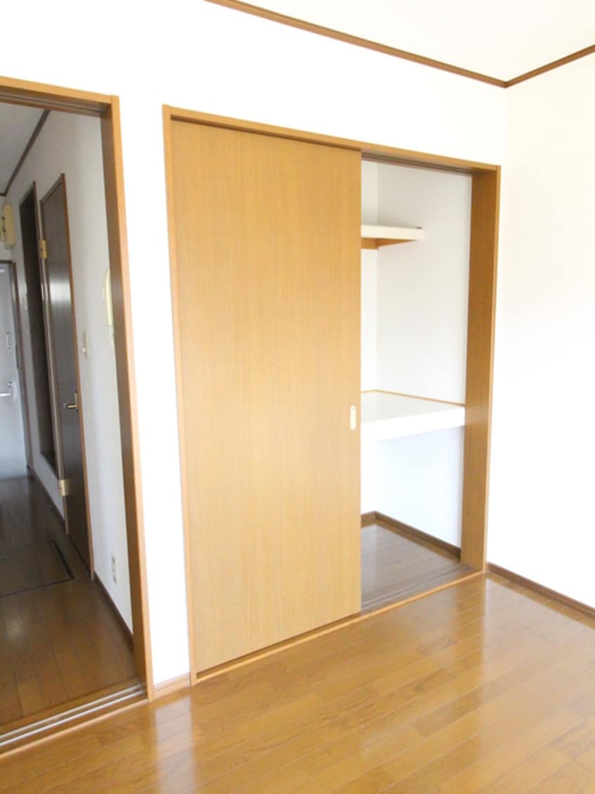 収納 パストラル緑園2番館