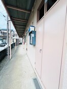 外観写真 マリ－ズガ－デンＢ棟