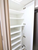 靴箱 ＢＬＡＵ南池袋