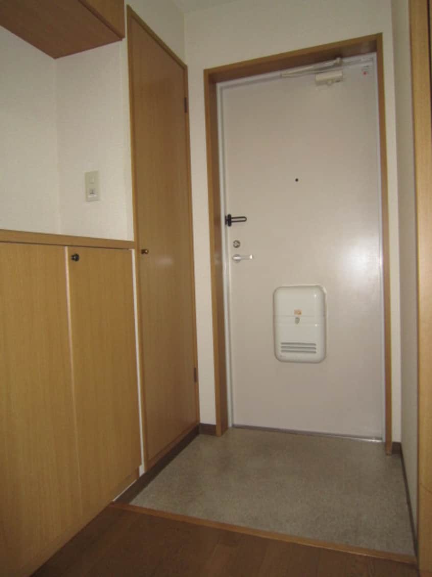 玄関 相原第二ルネスビル