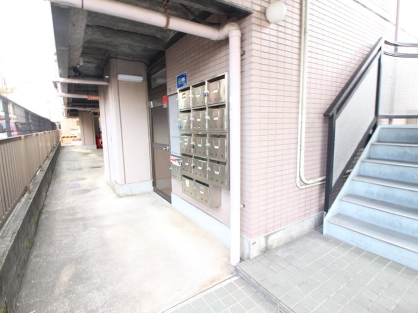 エントランス部分 アズヴｴール日吉