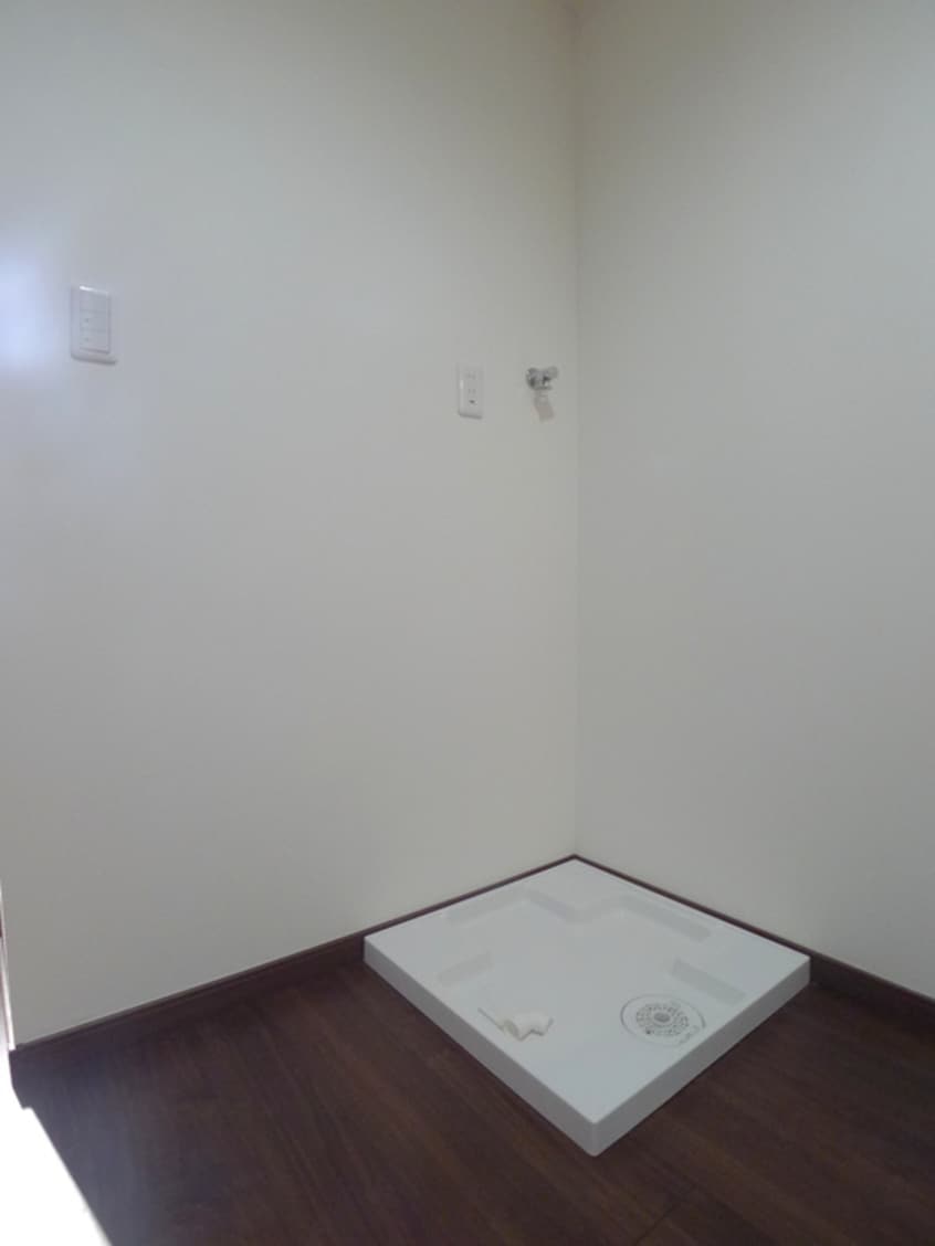 洗濯機置場 ＭＡＲＩＮ　ＨＯＵＳＥ