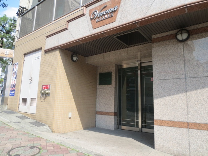 エントランス部分 ヴェローナ目黒(701)