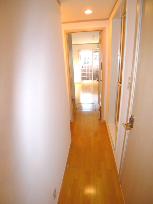 廊下 グランディユ－
