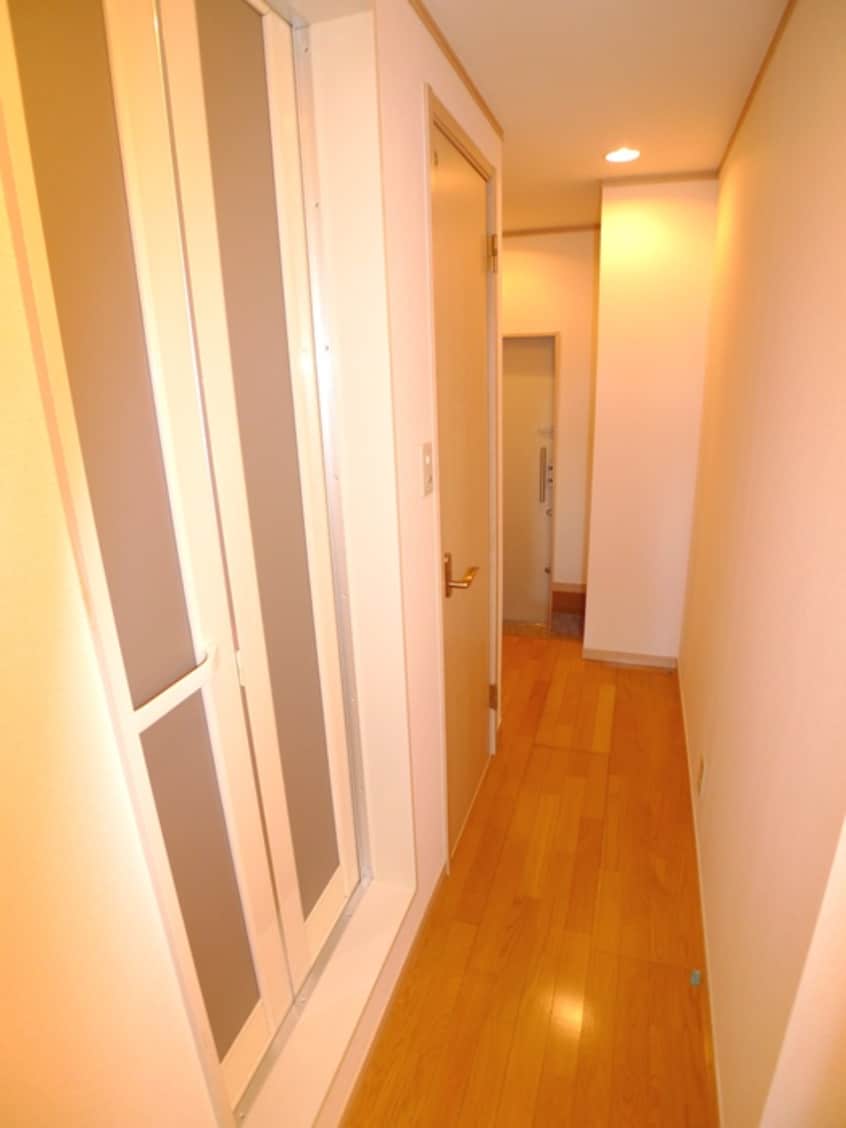 廊下 グランディユ－