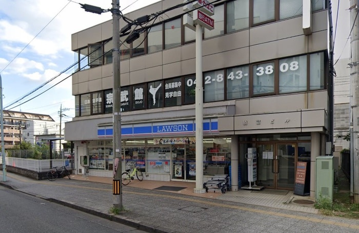 ローソン立川曙町一丁目店(コンビニ)まで862m リブリ・ルミエールメゾン