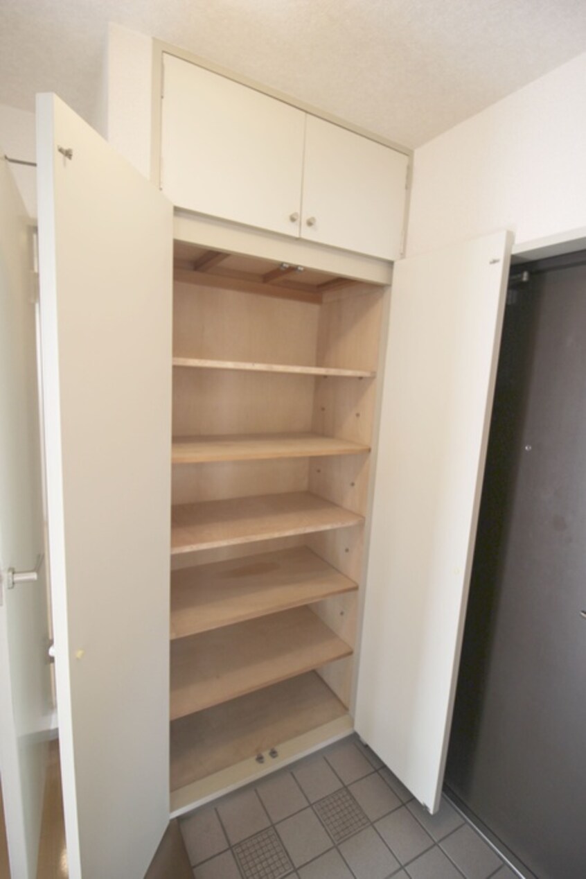 収納 パレッヂ新小岩