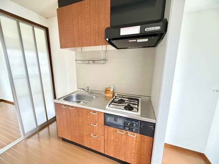 キッチン ドミ－ル藤