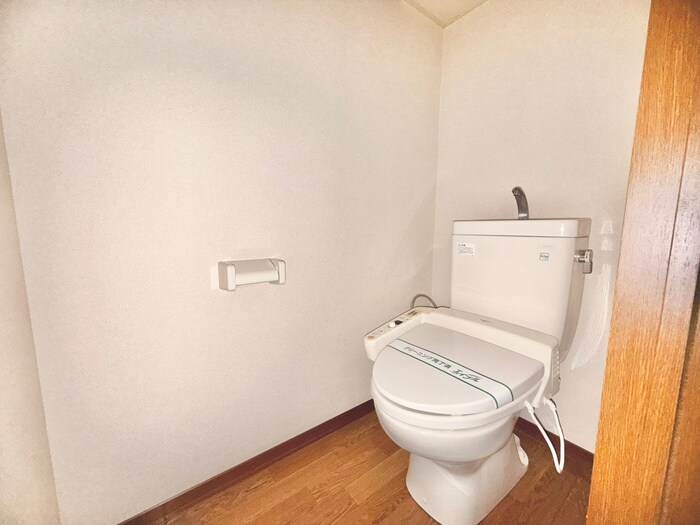 トイレ ドミ－ル藤