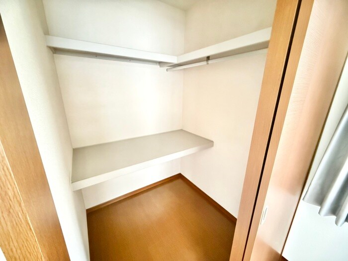 収納 ドミ－ル藤