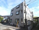 センプリ－チェの外観