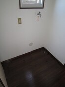 洗濯機置場 ヴィラ鵜野森