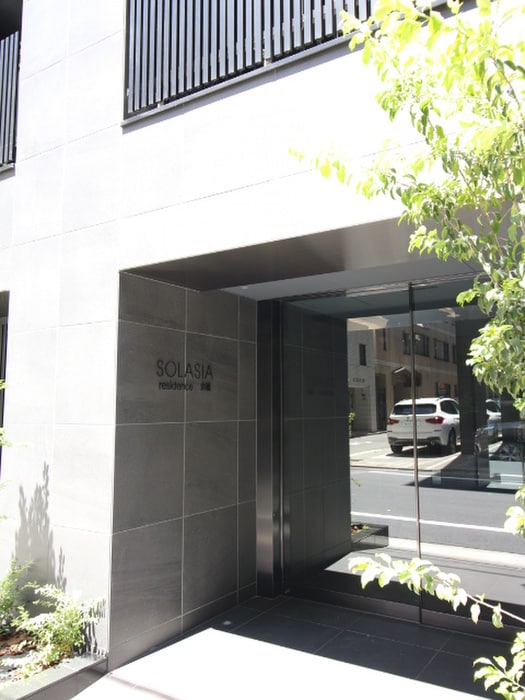 エントランス部分 SOLASIAresidence京橋