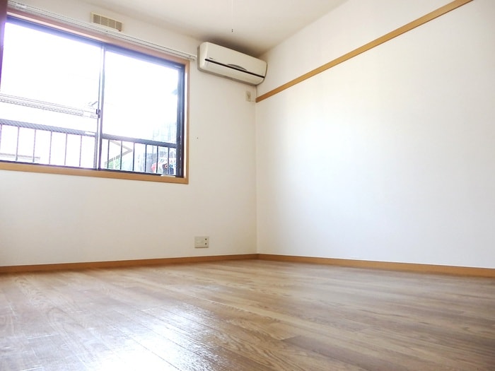 居室 リリ－学芸大学