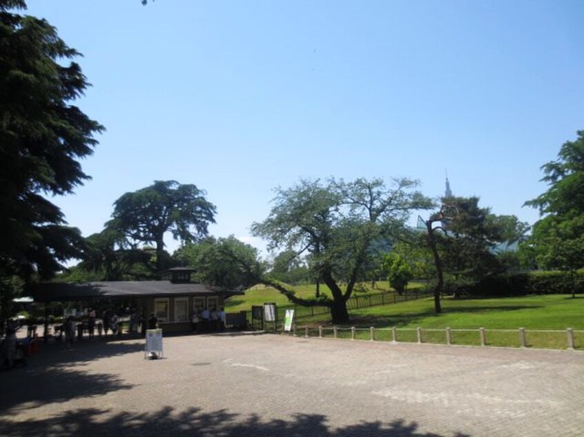 新宿御苑(公園)まで500m ニュ－ロ－レルマンション(803)