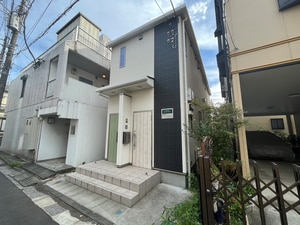 メゾン　ド　ファヴールⅡ