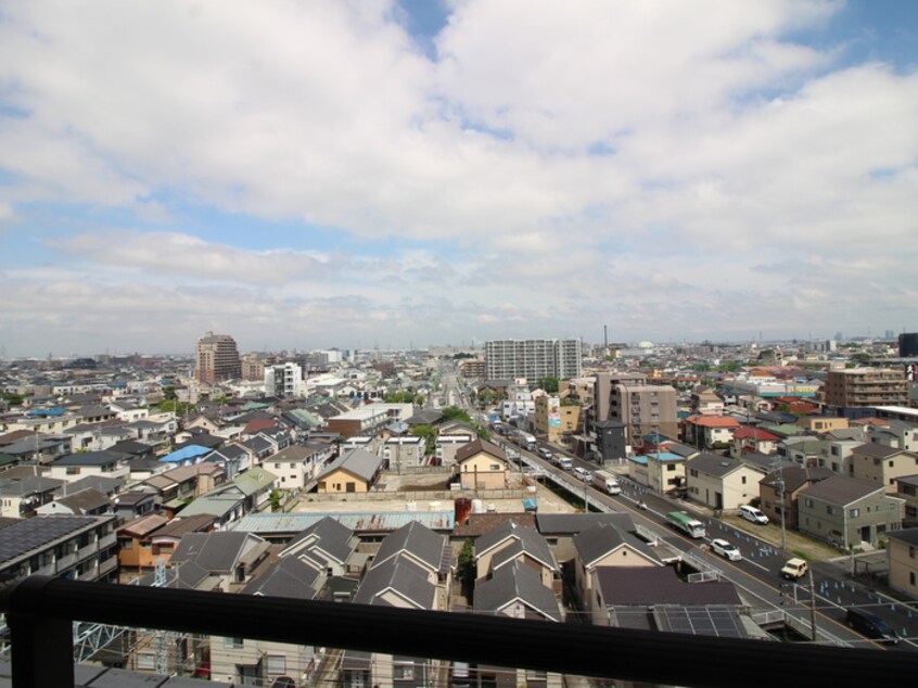 室内からの展望 リレント谷塚