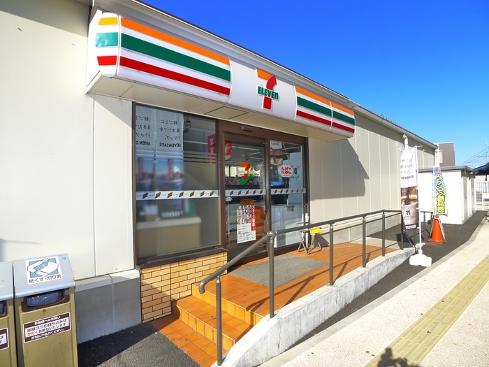 セブンイレブン(コンビニ)まで80m グリーンテラスＶ