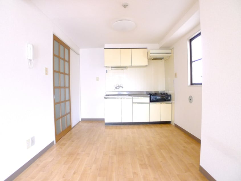 居室 ラフィーヌ池田五番館