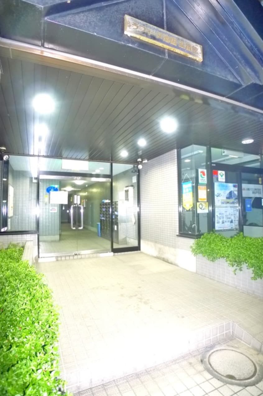 エントランス部分 ラフィーヌ池田五番館