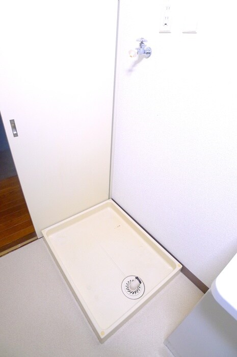 洗濯機置場 ラフィーヌ池田五番館