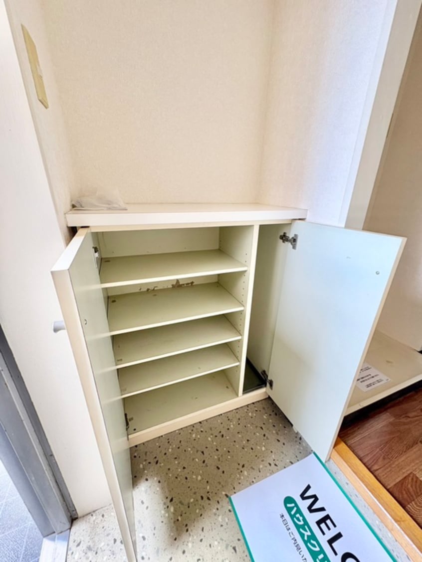 靴箱 ﾗｲｵﾝｽﾞﾏﾝｼｮﾝ中央林間第10（409）