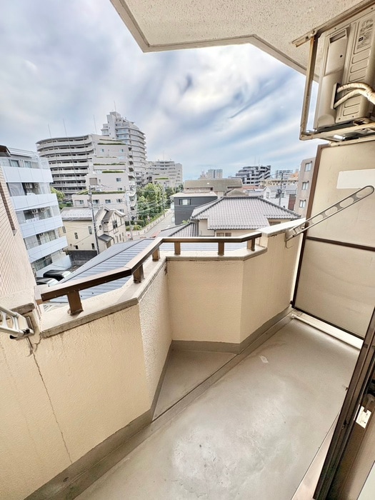 ベランダ・バルコニー ﾗｲｵﾝｽﾞﾏﾝｼｮﾝ中央林間第10（409）