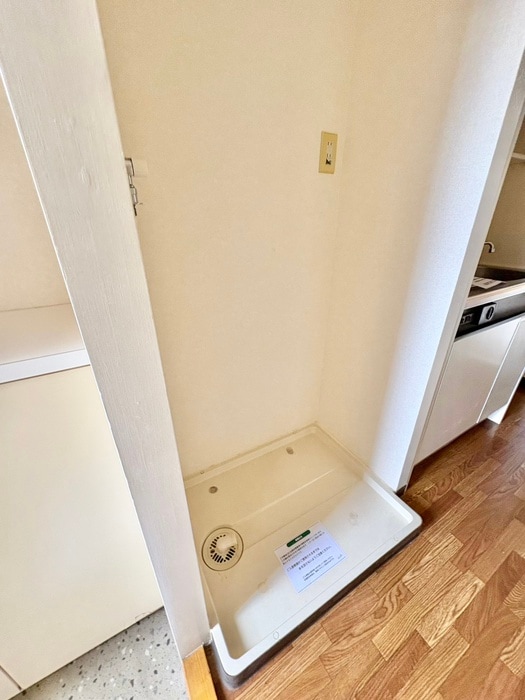 洗濯機置場 ﾗｲｵﾝｽﾞﾏﾝｼｮﾝ中央林間第10（409）