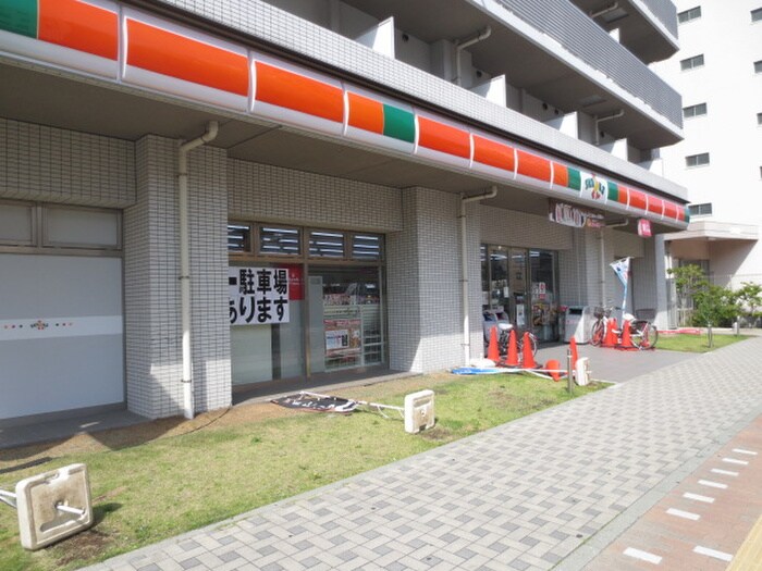 サンクス江東南砂四丁目店(コンビニ)まで378m 木戸マンション