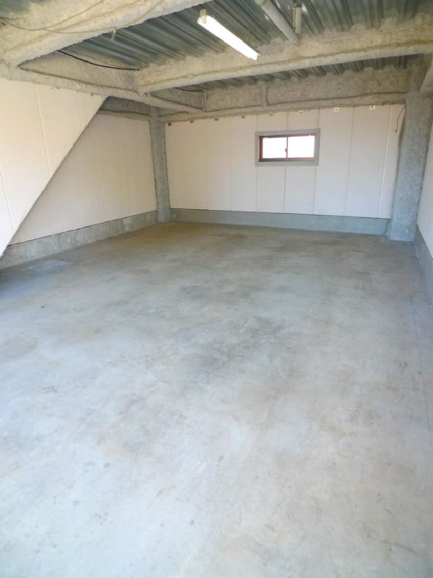 内観写真 ワイアンドエステラス