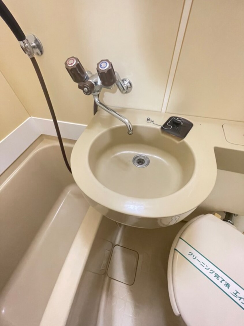 洗面 セザ－ル第二上星川(206)