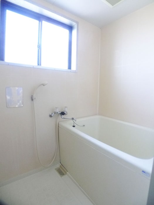 バス／シャワールーム等 サンヒルズ若林