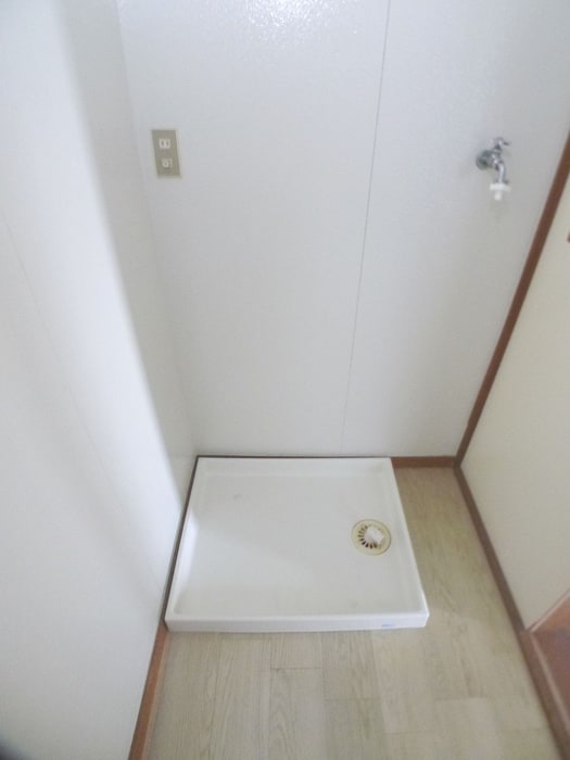 洗濯機置場 サンヒルズ若林