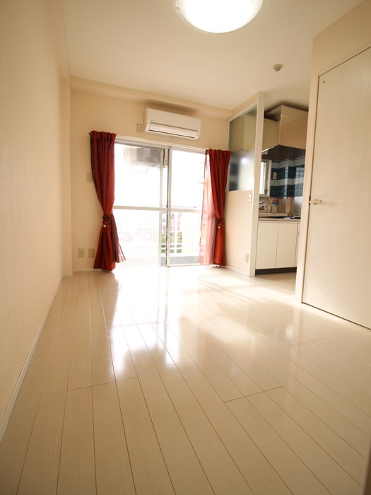 居室 ヒルマステップス