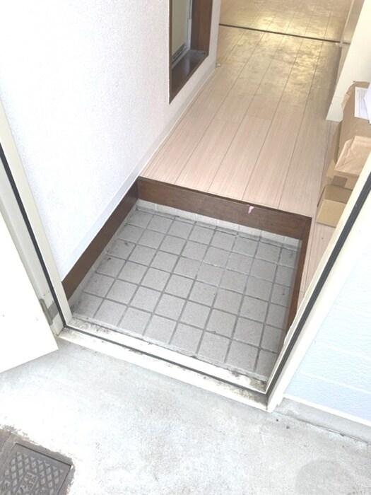 玄関 ファミ－ル飯島