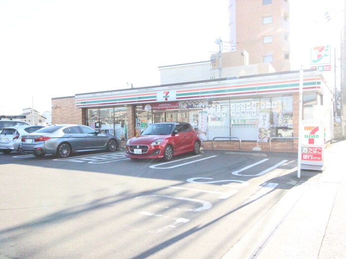 セブンイレブン厚木駅前店(コンビニ)まで750m プリマベーラ海老名
