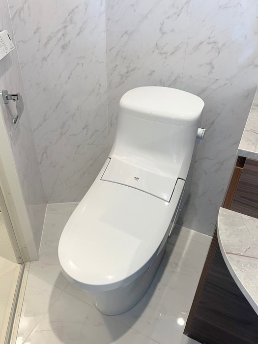 トイレ ＮＡＫＡ　ＭＥＧＵＲＯ