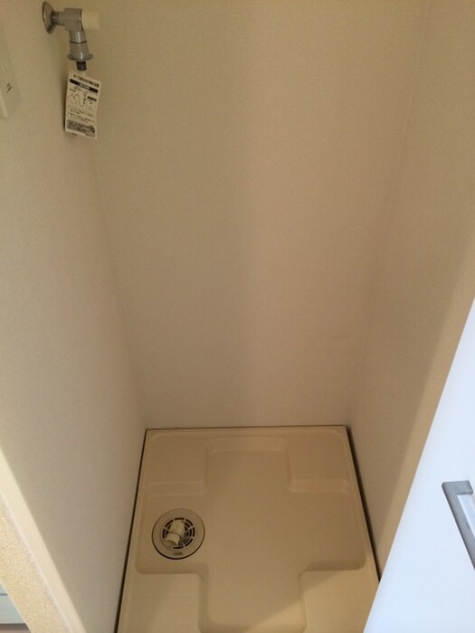 洗濯機置場 レヴィ－ガ大山