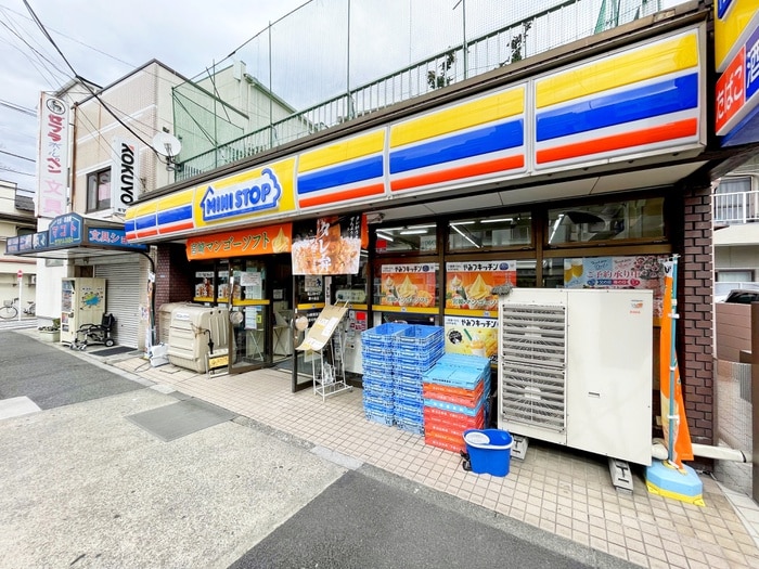 ミニストップ　東十条店(コンビニ)まで388m レピュア十条レジデンス