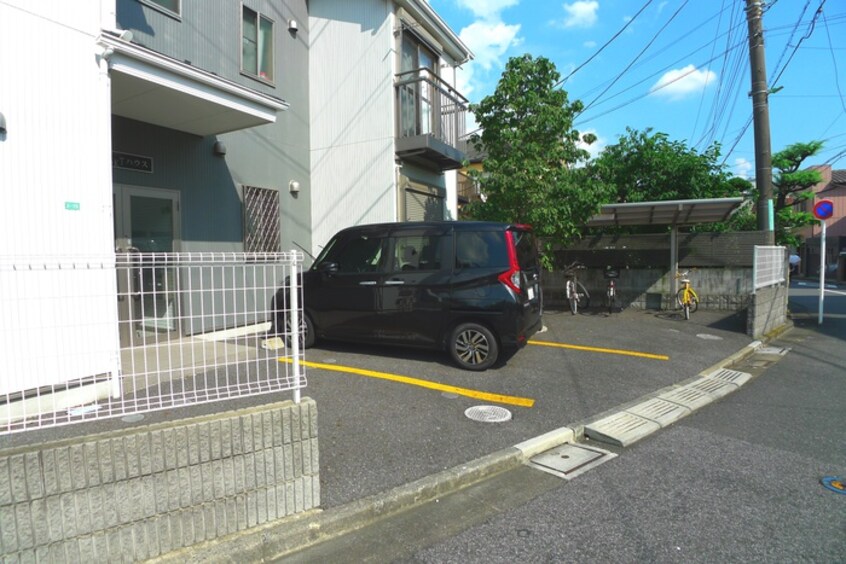 駐車場 西川口ＡＫＴハウス